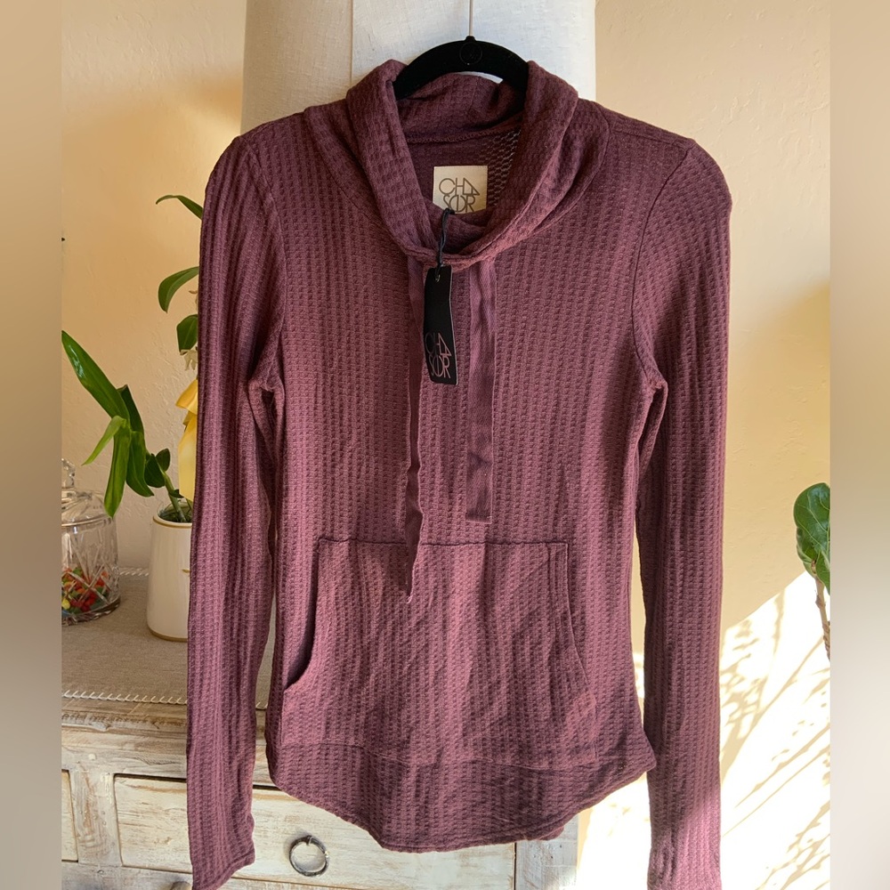 CHASER Women’s cozy knit thumbhole pullover Top/Sweater  - Size Small NWT